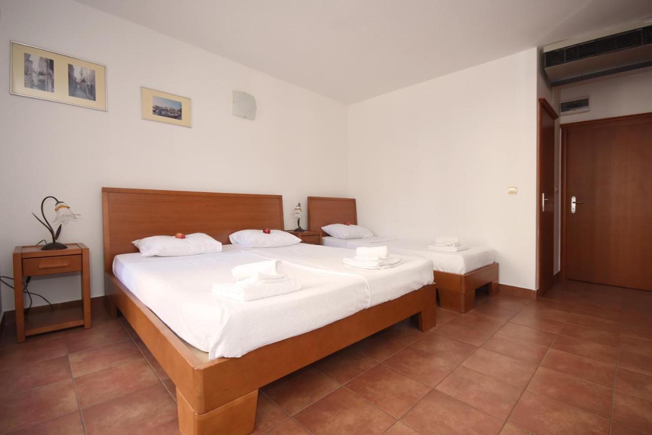 So Rooms City Centre Будва Экстерьер фото