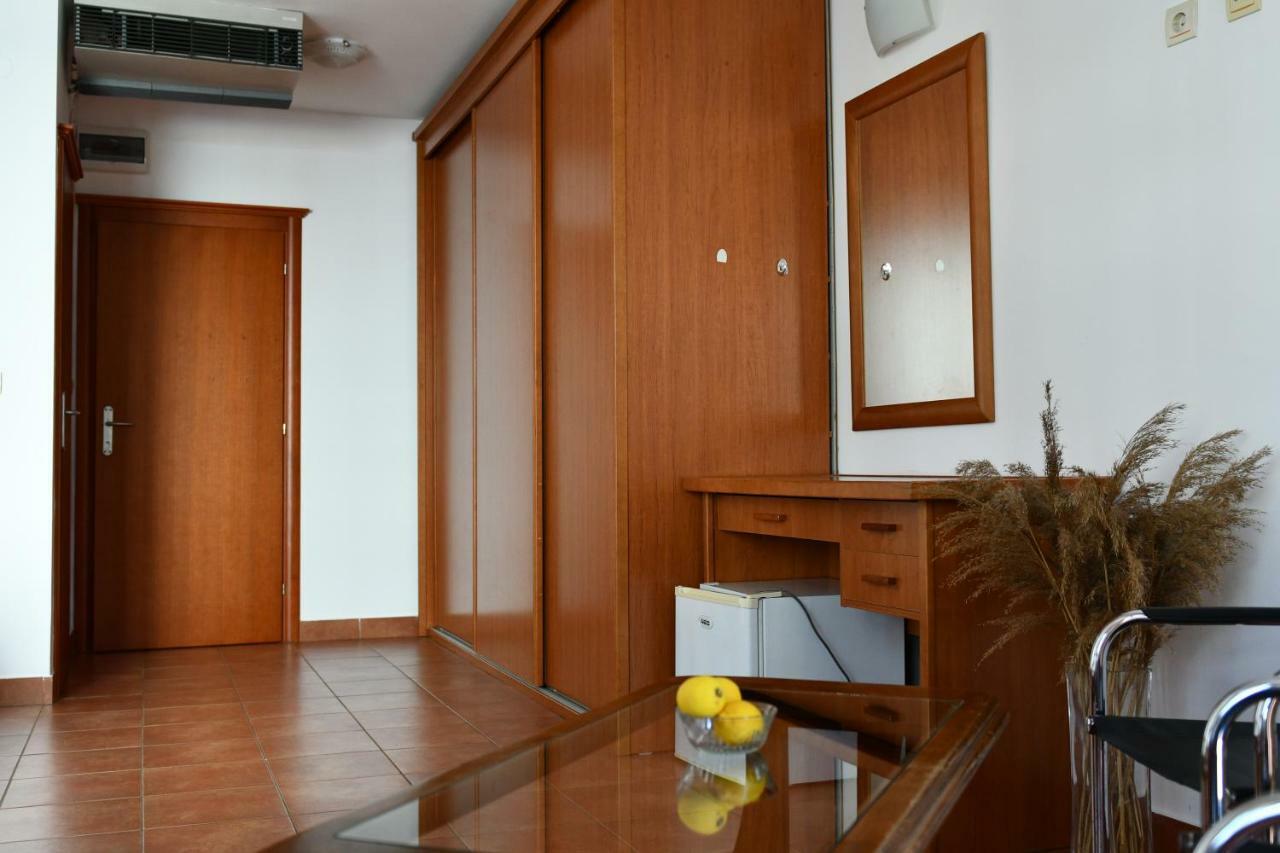 So Rooms City Centre Будва Экстерьер фото